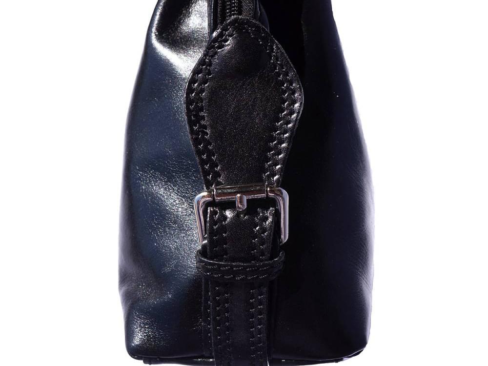Formia (black) - Large, soft leather handbag