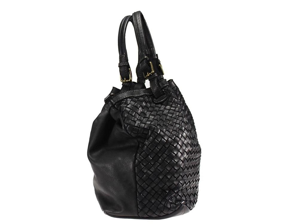 Assisi (black) - Large, soft, vintage leather shoulder bag