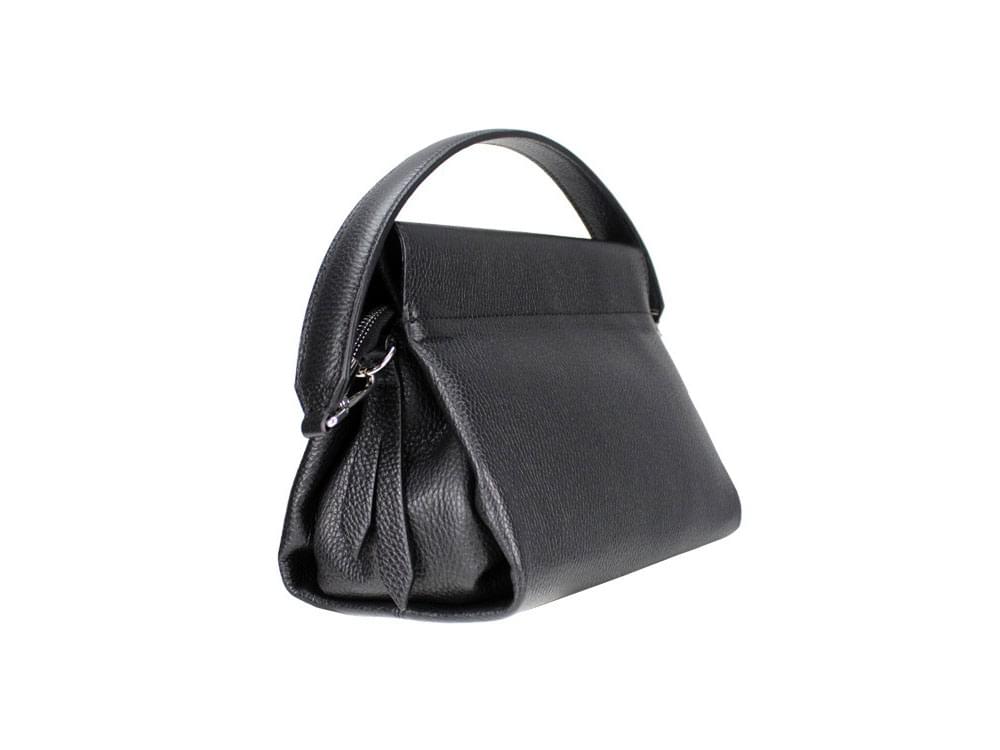 Novara (black) - Sturdy, practical Italian leather bag