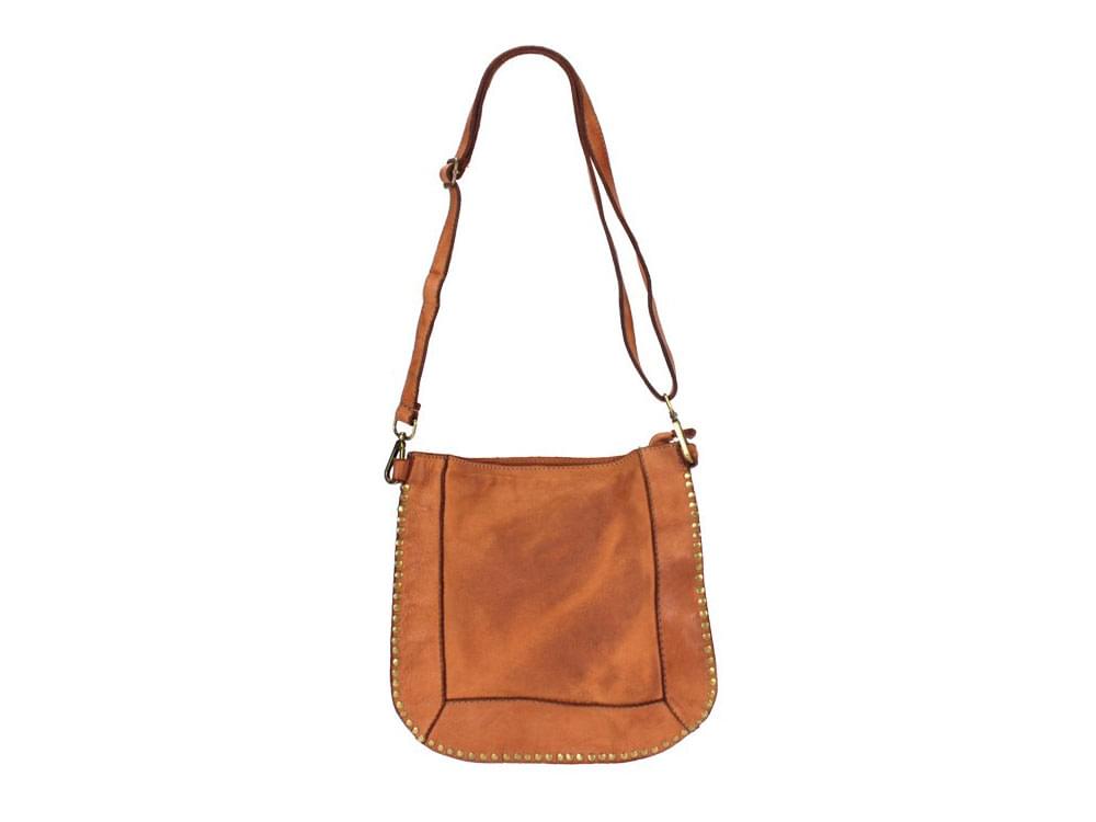 Siris (tan) - A slim, fashionable leather shoulder bag