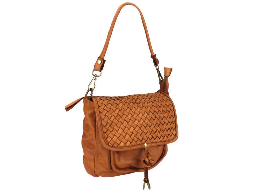 Iseo (tan) - Compact, fashionable, soft leather shoulder bag