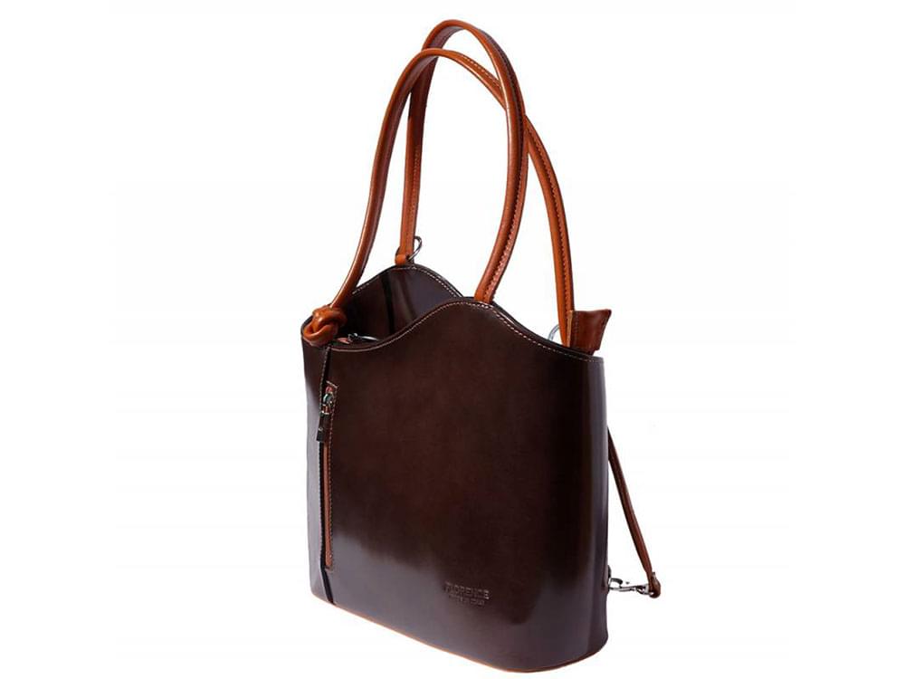 Capri - versatile handbag in rigid leather - side view