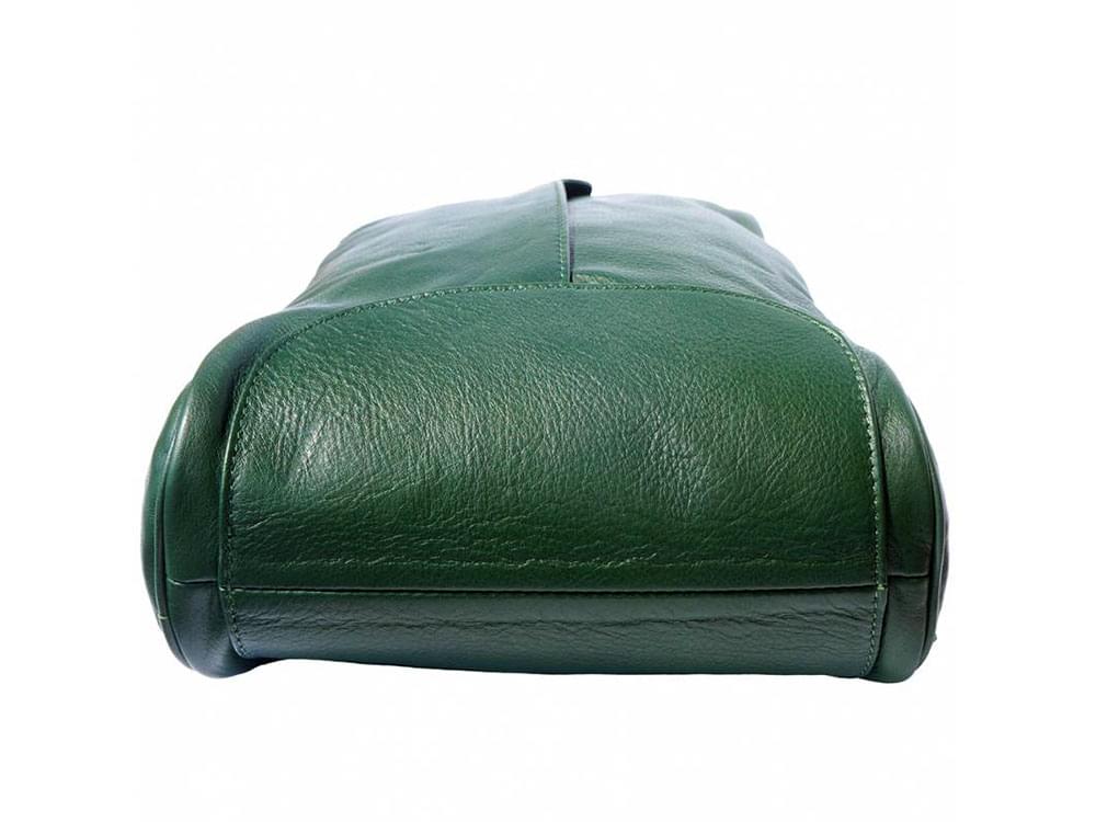 Matera (green) - A sleek, sporty, leather backpack