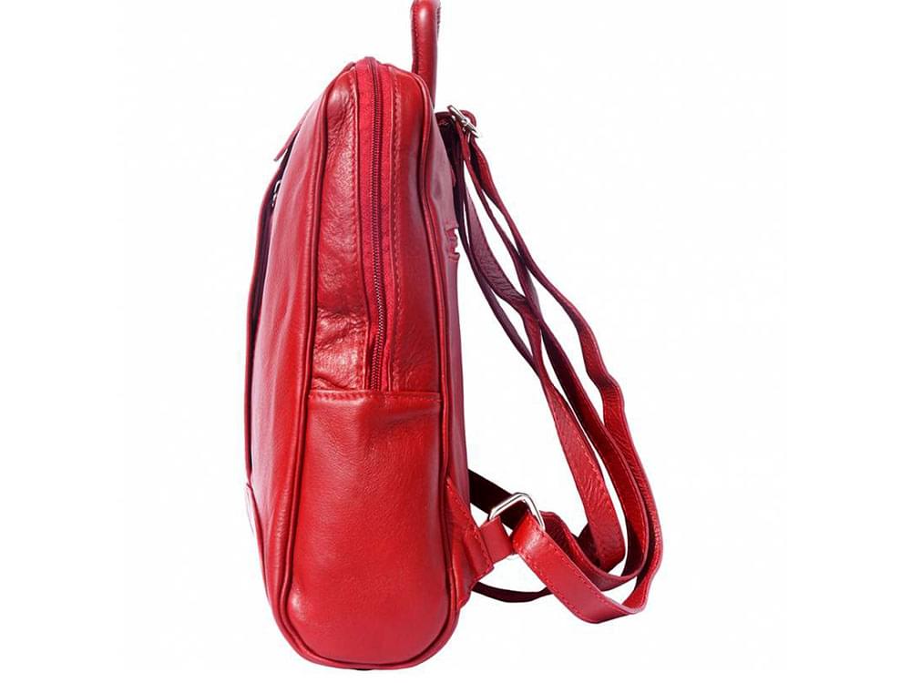 Matera (red) - A sleek, sporty, leather backpack