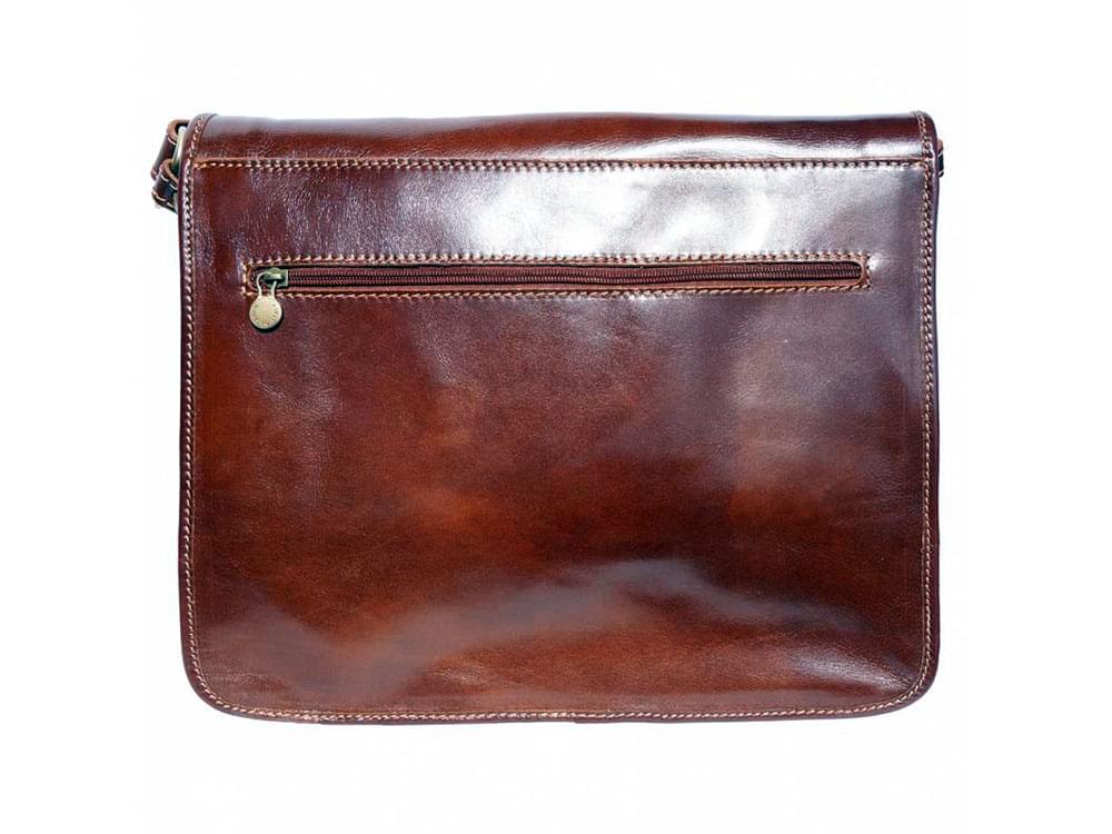 Erice (brown) - Large, roomy messenger bag