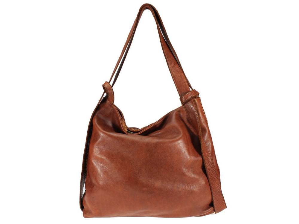 Belluno (chestnut) - Large, versatile vintage leather bag