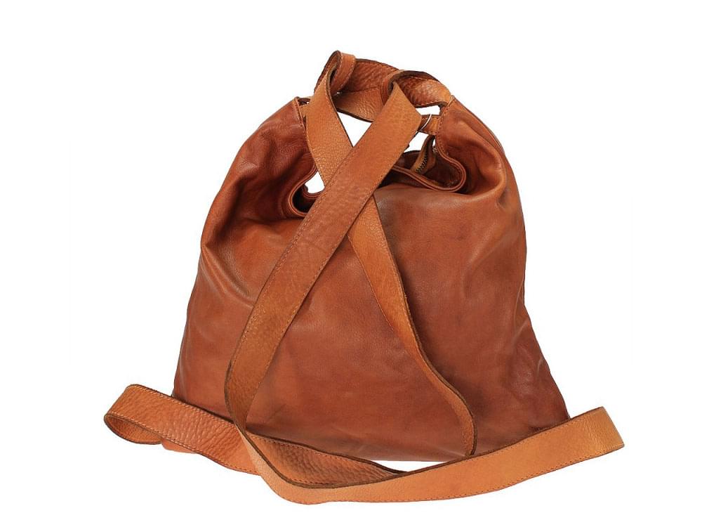 Positano (tan) - Large, versatile, vintage leather bag