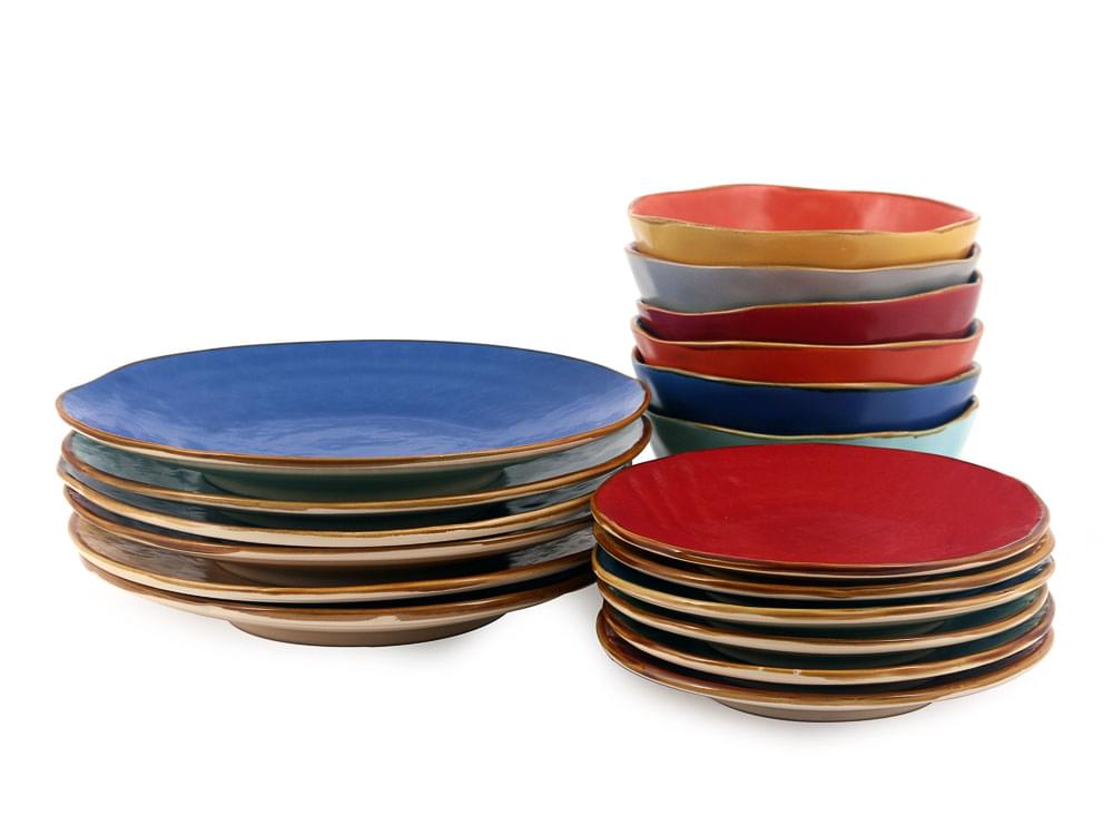 Shades of Tuscany - Dinner Service - A six piece set of colourful plates and bowls