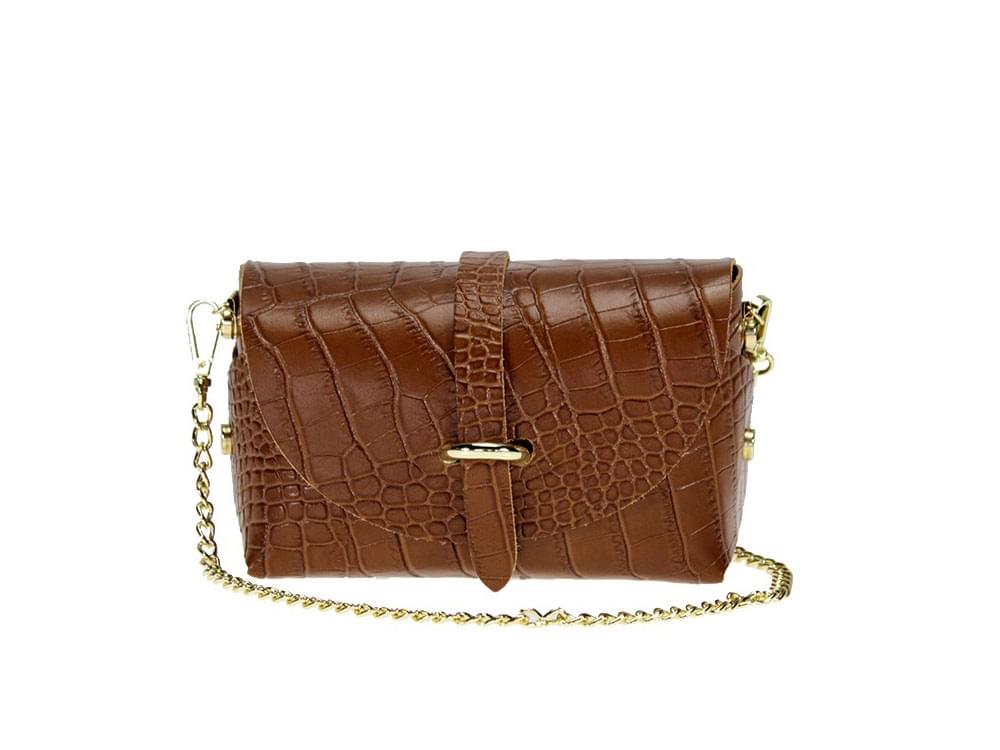 Bari - cute, inexpensive leather bag - with the detachable strap